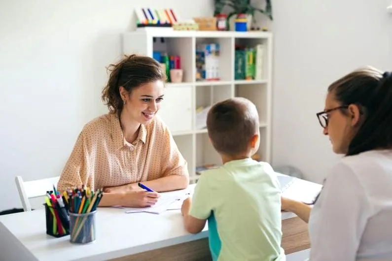 Jak skutecznie uczyć i wspierać osoby z niepełnosprawnością intelektualną umiarkowaną?